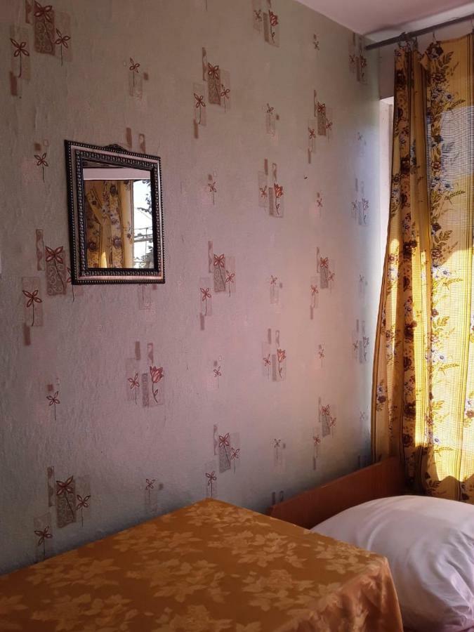 Zeleniy Dvorik Guest House New Athos Exterior photo